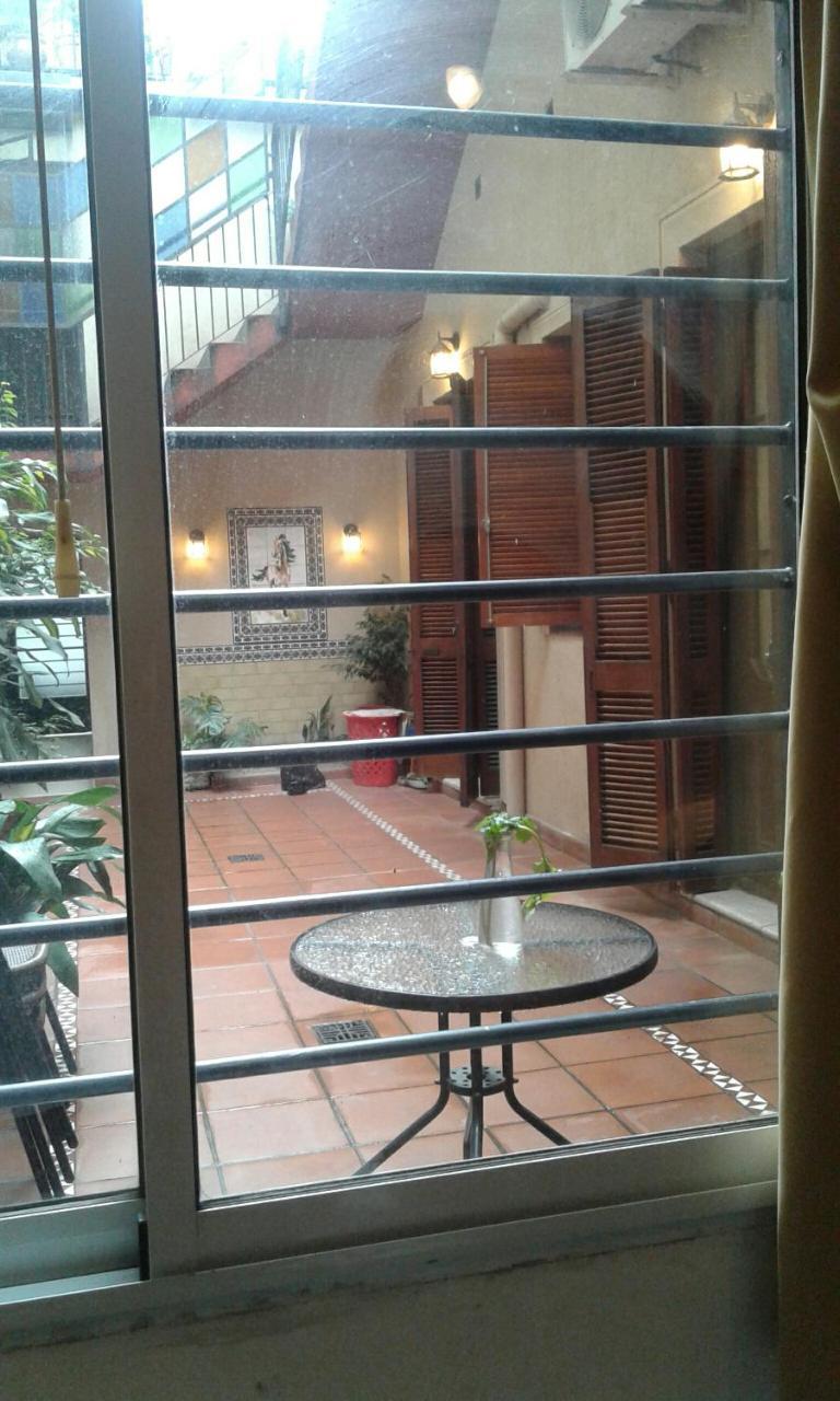 Blue House Apartment บัวโนสไอเรส ภายนอก รูปภาพ